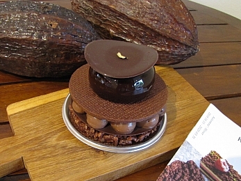 神戸北野の洋菓子 スイーツ チョコレートのお店 L Avenue ラヴニュー Shigeo Hirai