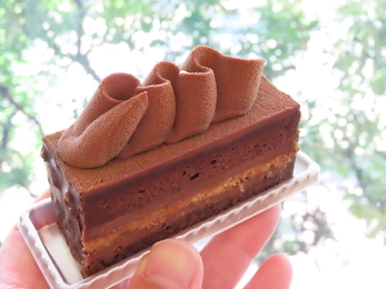 神戸北野の洋菓子・スイーツ・チョコレートのお店｜L'AVENUE
